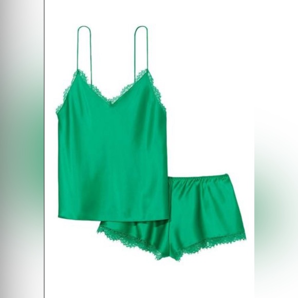 VICTORIA SECRET Green Pajama Set - Picture 1 of 9